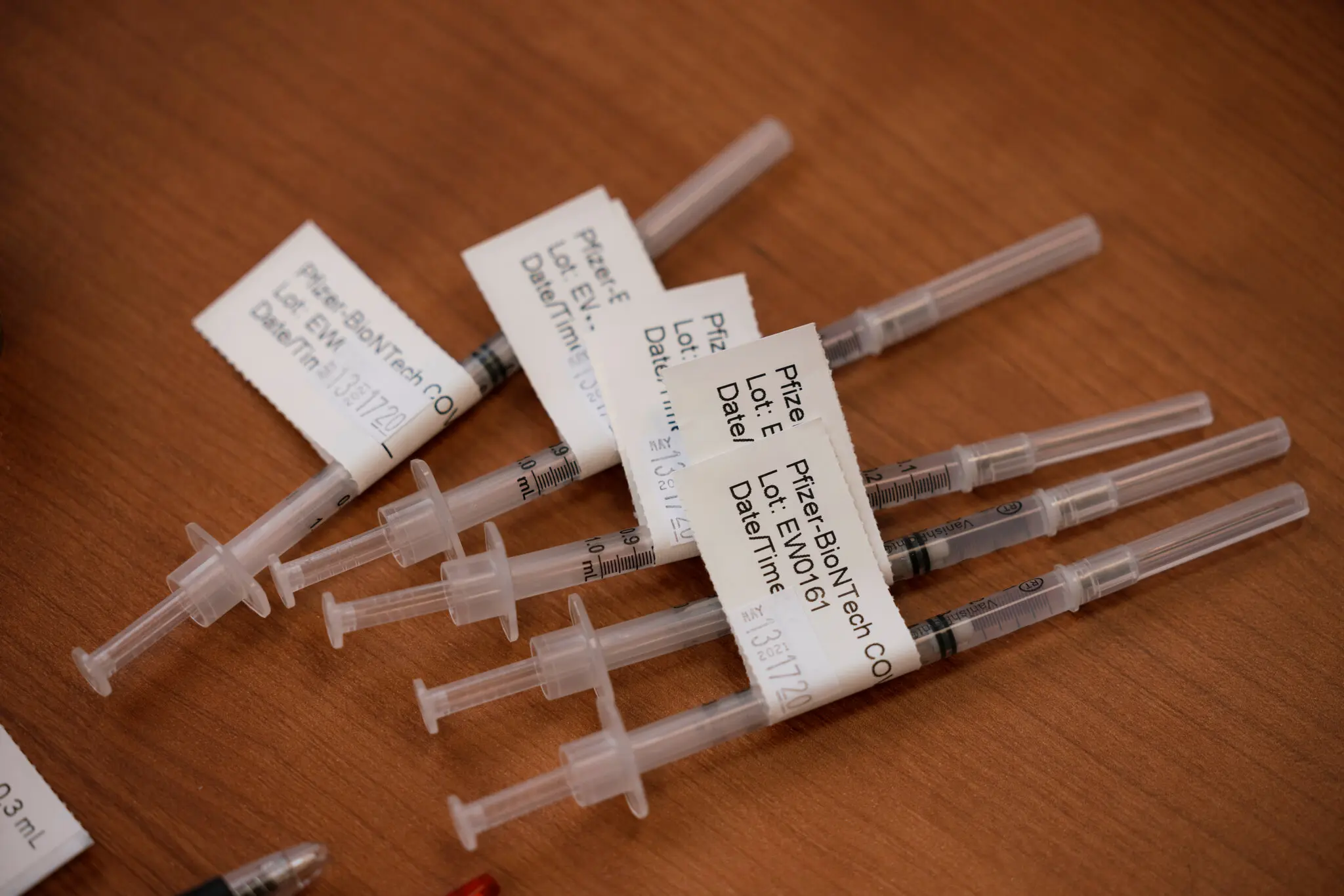 В Україні зростає захворюваність на COVID-19: понад 10 тисяч нових випадків за тиждень